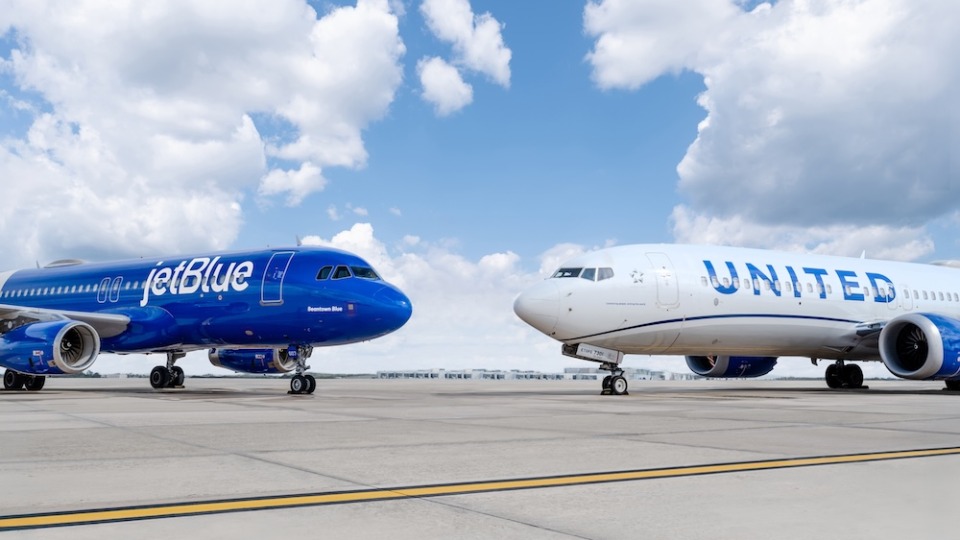 JetBlue and United Launch Loyalty Integration Under Blue Sky Partnership