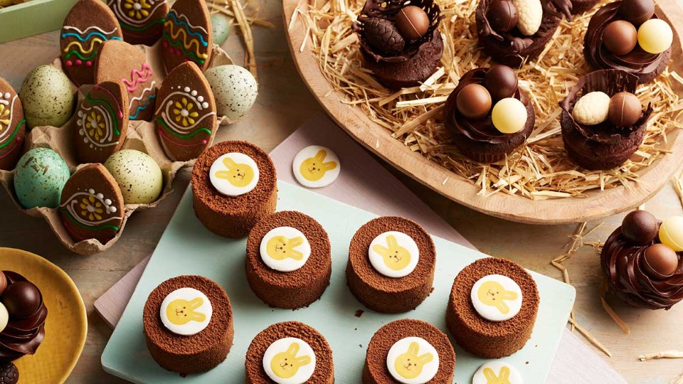 Emirates Delights Passengers with Easter Celebrations Onboard and in Lounges