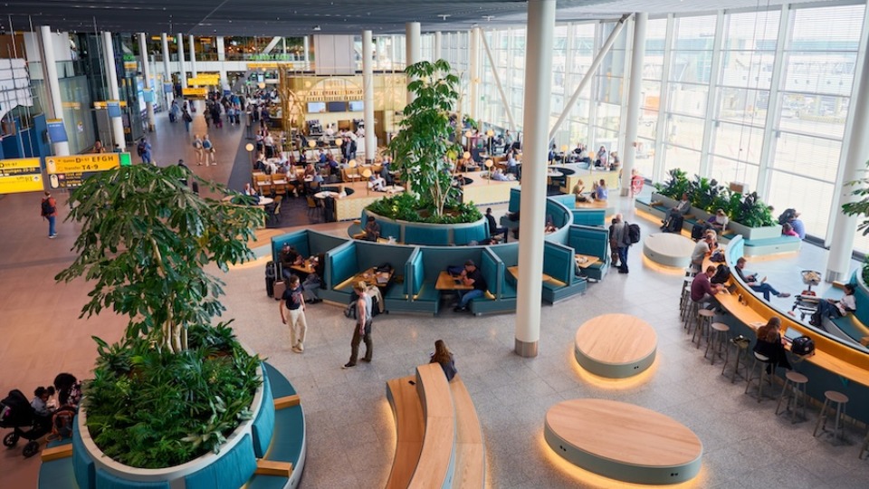 Schiphol selects new architects for major airport redesign