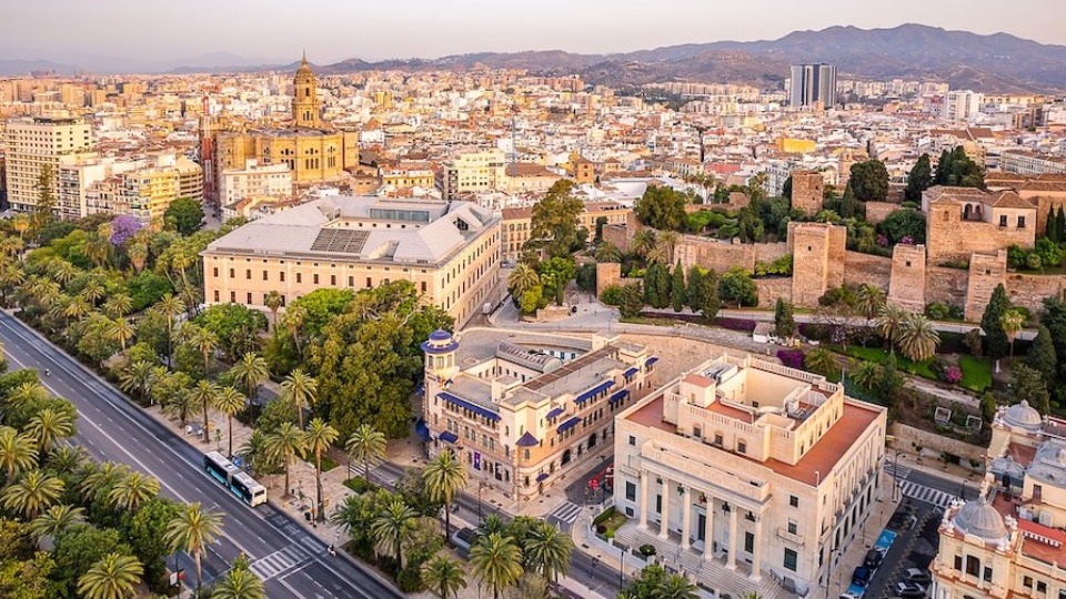 LOT Polish Airlines Launches Direct Warsaw&ndash;Malaga Flights