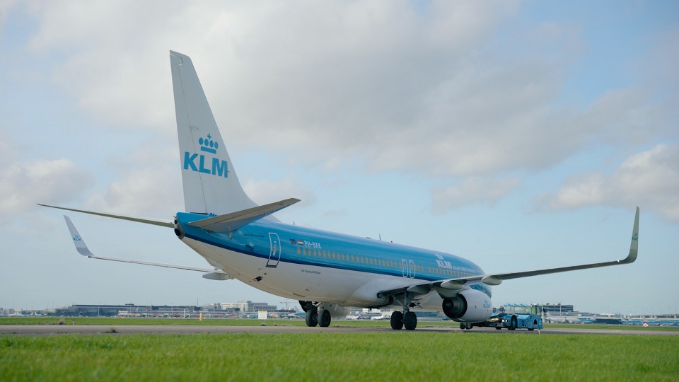 KLM Retires First Boeing 737-800 as Fleet Renewal Accelerates