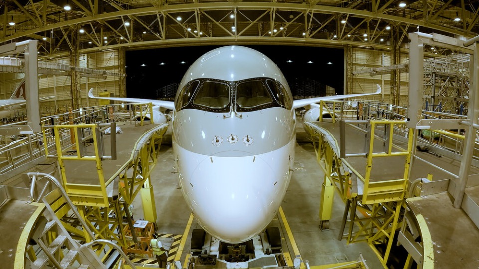 Qatar Airways Debuts Starlink on Boeing 787 and A350 Fleets