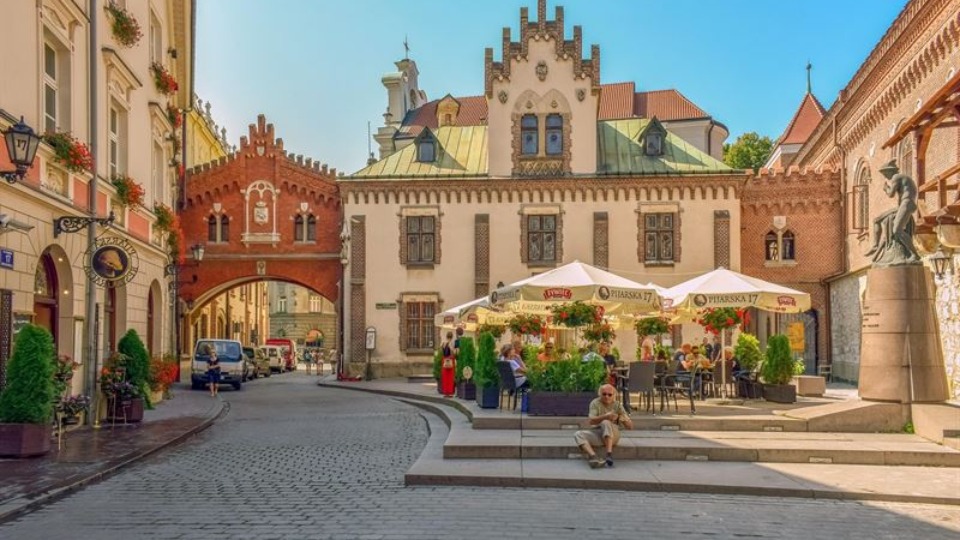 Scandinavian Airlines Expands Summer 2025 Schedule with New Routes and Increased Capacity