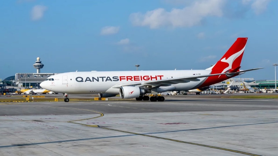 Qantas Freight launches Singapore freighter route