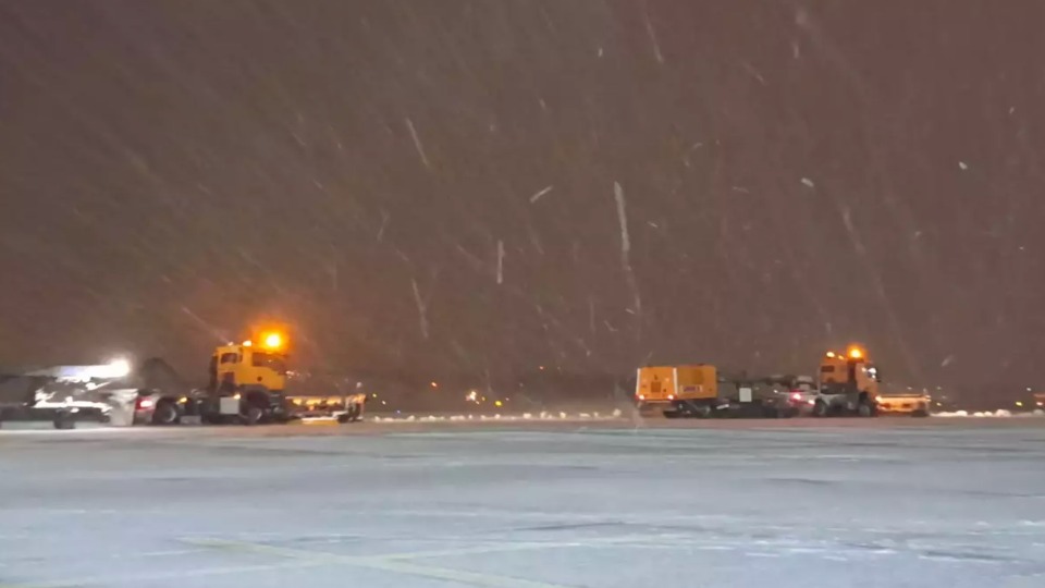 Flights Cancelled or Diverted at Otopeni Due to Heavy Snow