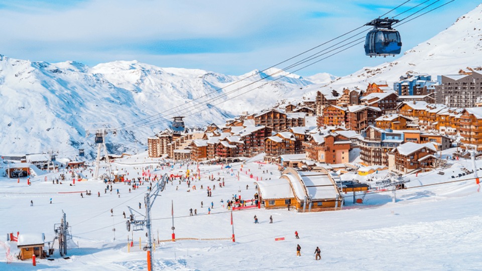 Jet2 launches biggest-ever ski programme for Winter 26/27