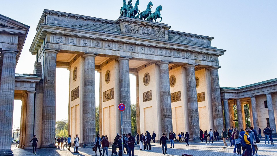 Public Transport Disruptions at Berlin Brandenburg Airport in May Due to Construction