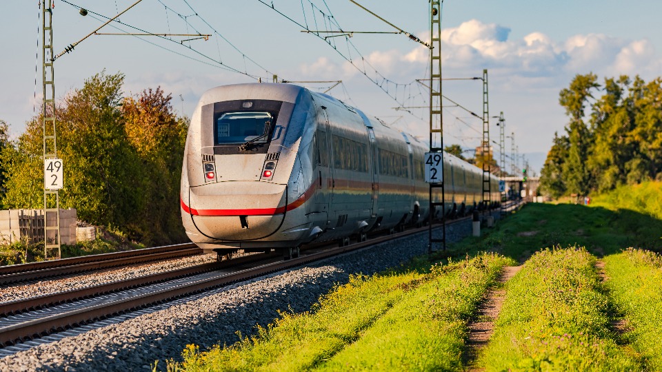 Deutsche Bahn erhöht Ticketpreise ab Dezember