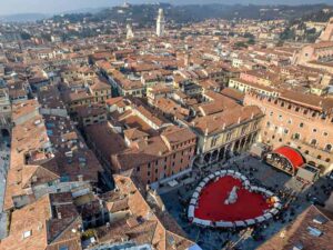 Valentine’s weekend cause huge price to city-breaks
