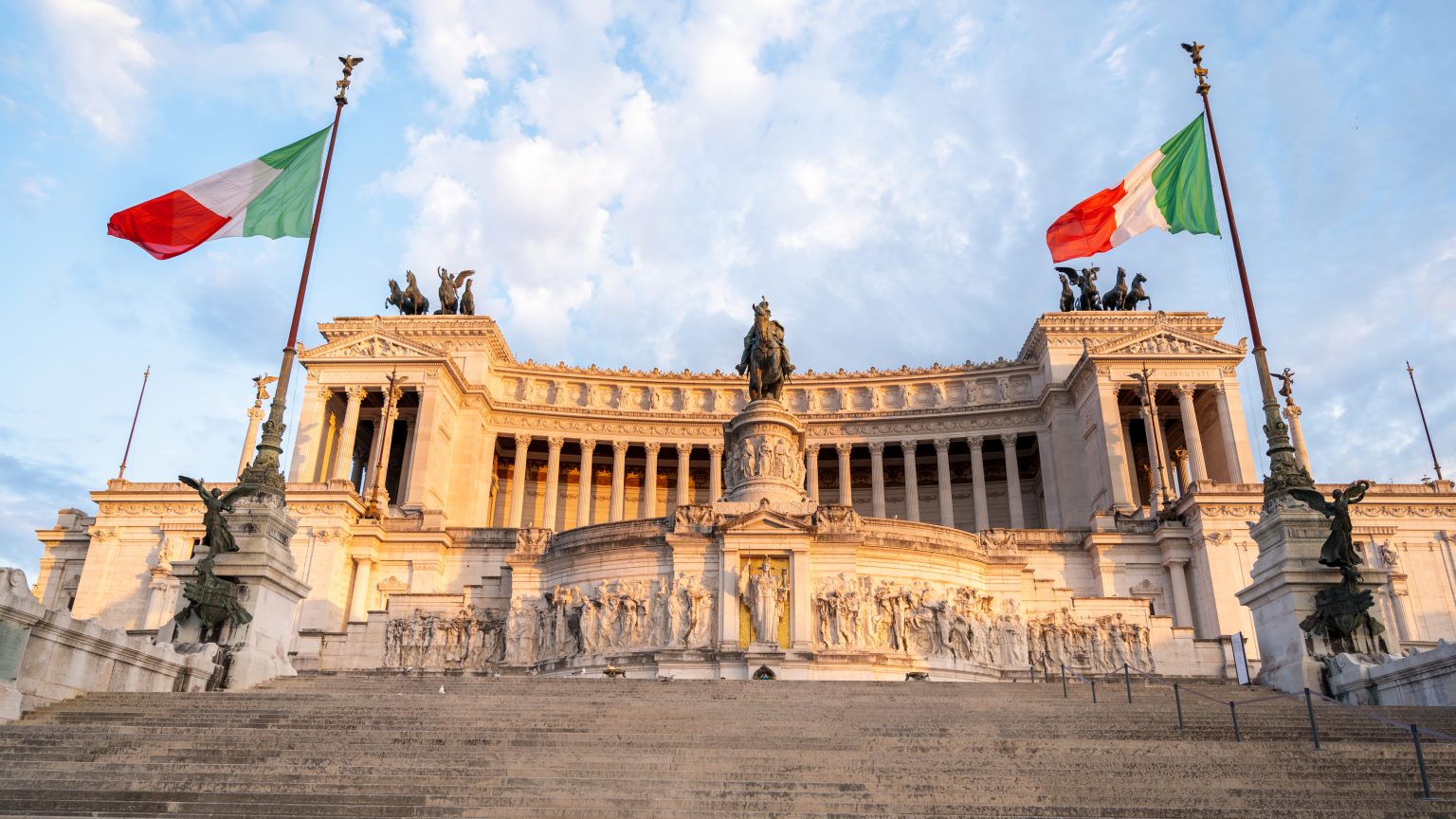Italy Imposes €2,000 Annual Fee for Foreigners Accessing Public Health Service