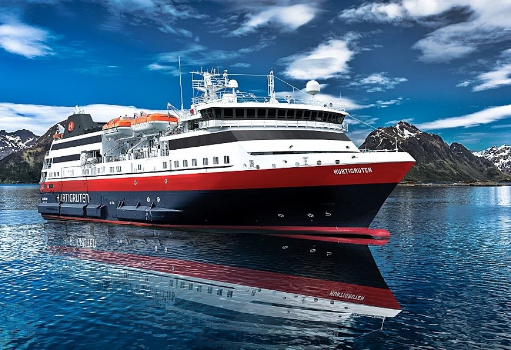 Hurtigruten expands its Antarctic itineraries