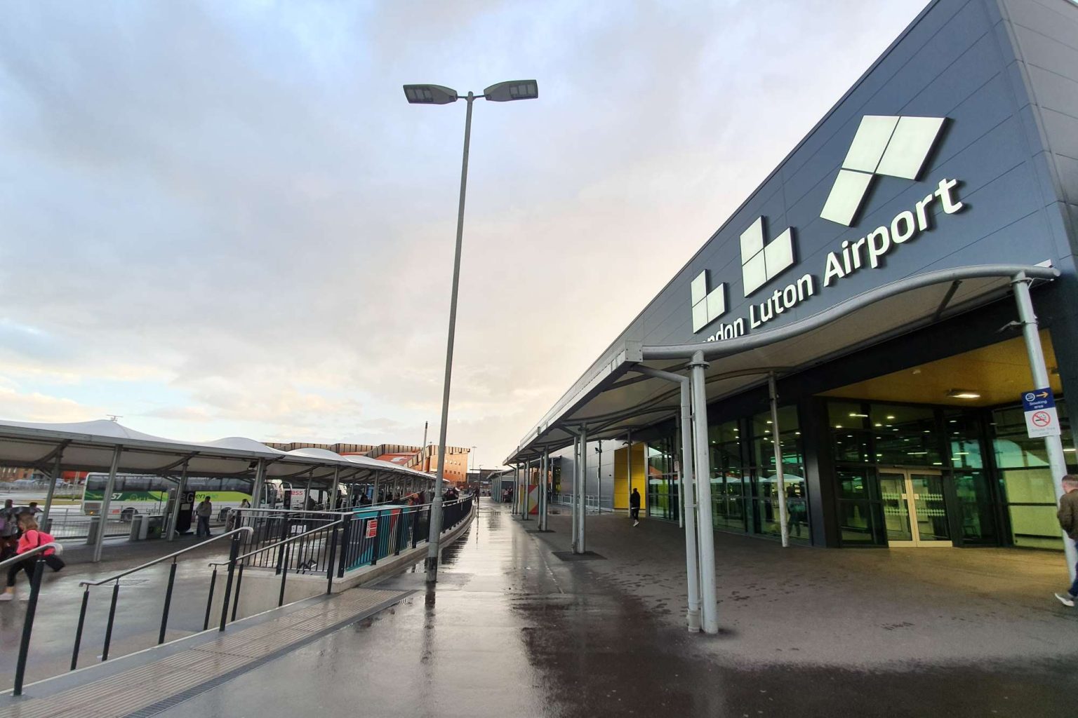 London Luton Airport Temporarily Halts All Flights Due To Massive Fire