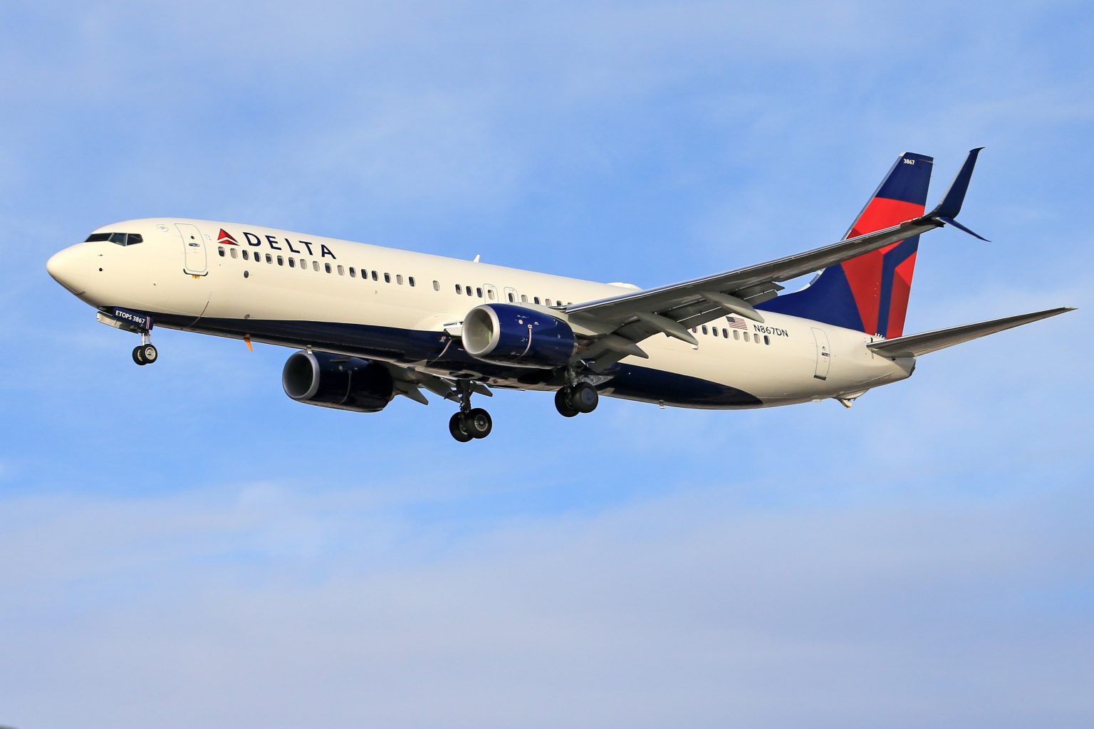 Delta Celebrates 20 Years of Leading Tourists to Costa Rica’s Paradise