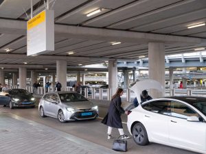 Schiphol Unveils New Taxi App Pickup Point Near Terminal