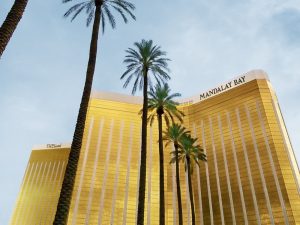 Families of Las Vegas shooting victims can travel for free