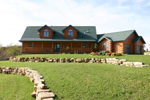 Independent Lodgings Trend Now Competes with Franchise Hotel