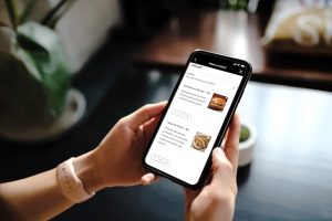 United Expands Economy Meal Preorders Across Network