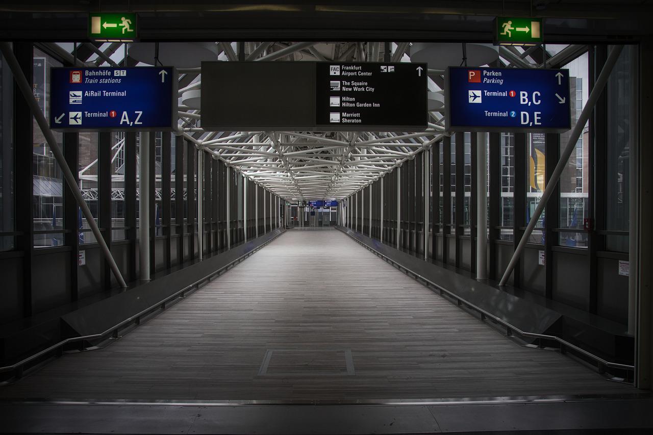 Flight cancellations considered to be ‘unacceptable’ by the US Transportation Secretary