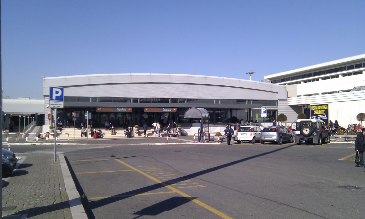 Ciampino Airport will be closed for two weeks in October