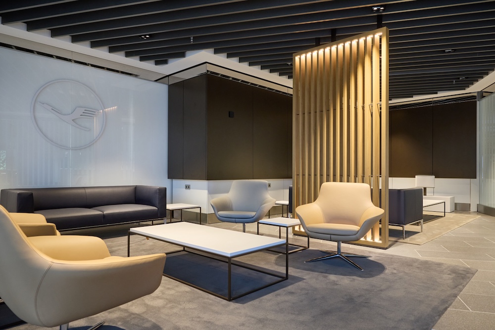 Lufthansa Opens New Premium Check-in Area at Frankfurt