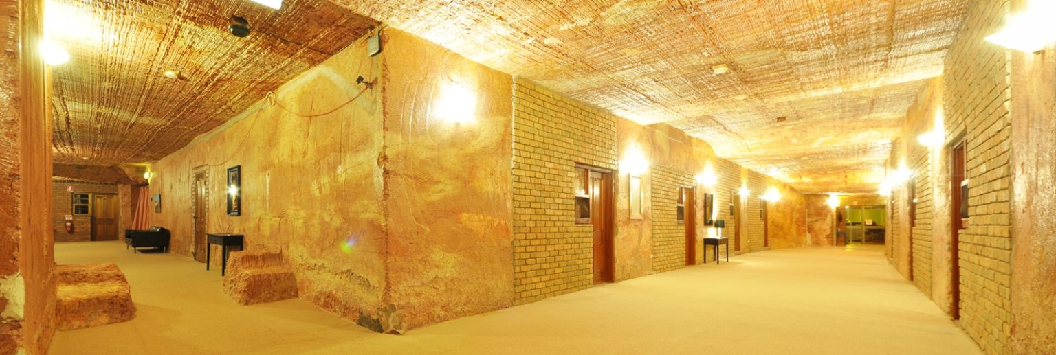 Coober Pedy – The city where people live underground