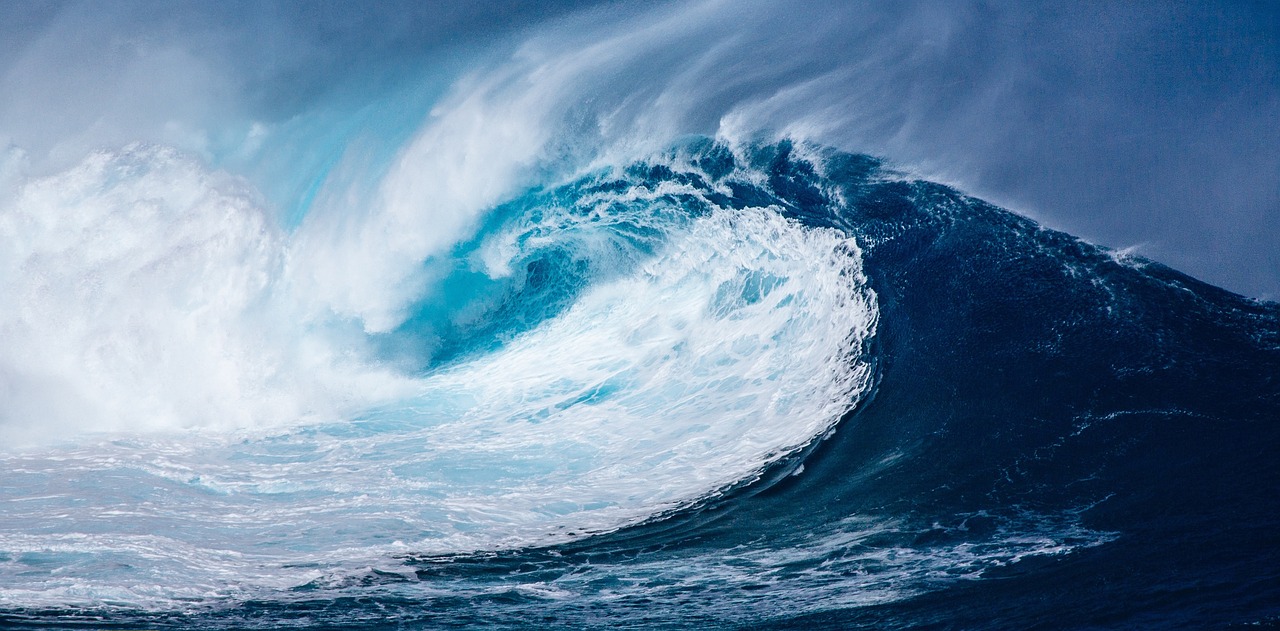 Indonesia lifts tsunami warning triggered by Sulawesi quake