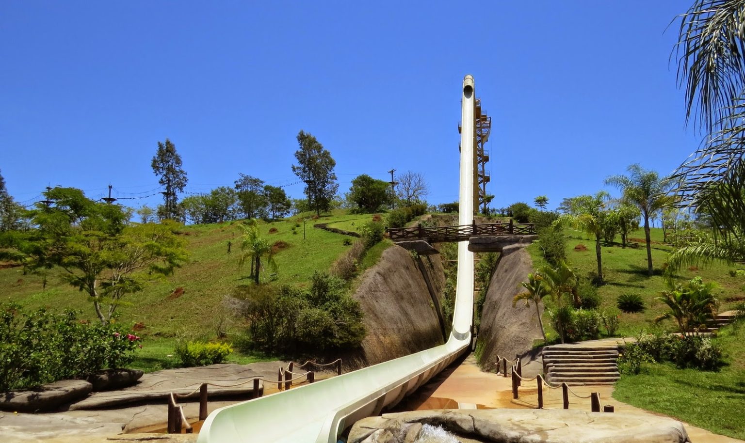 Discover the highest water slides in the world