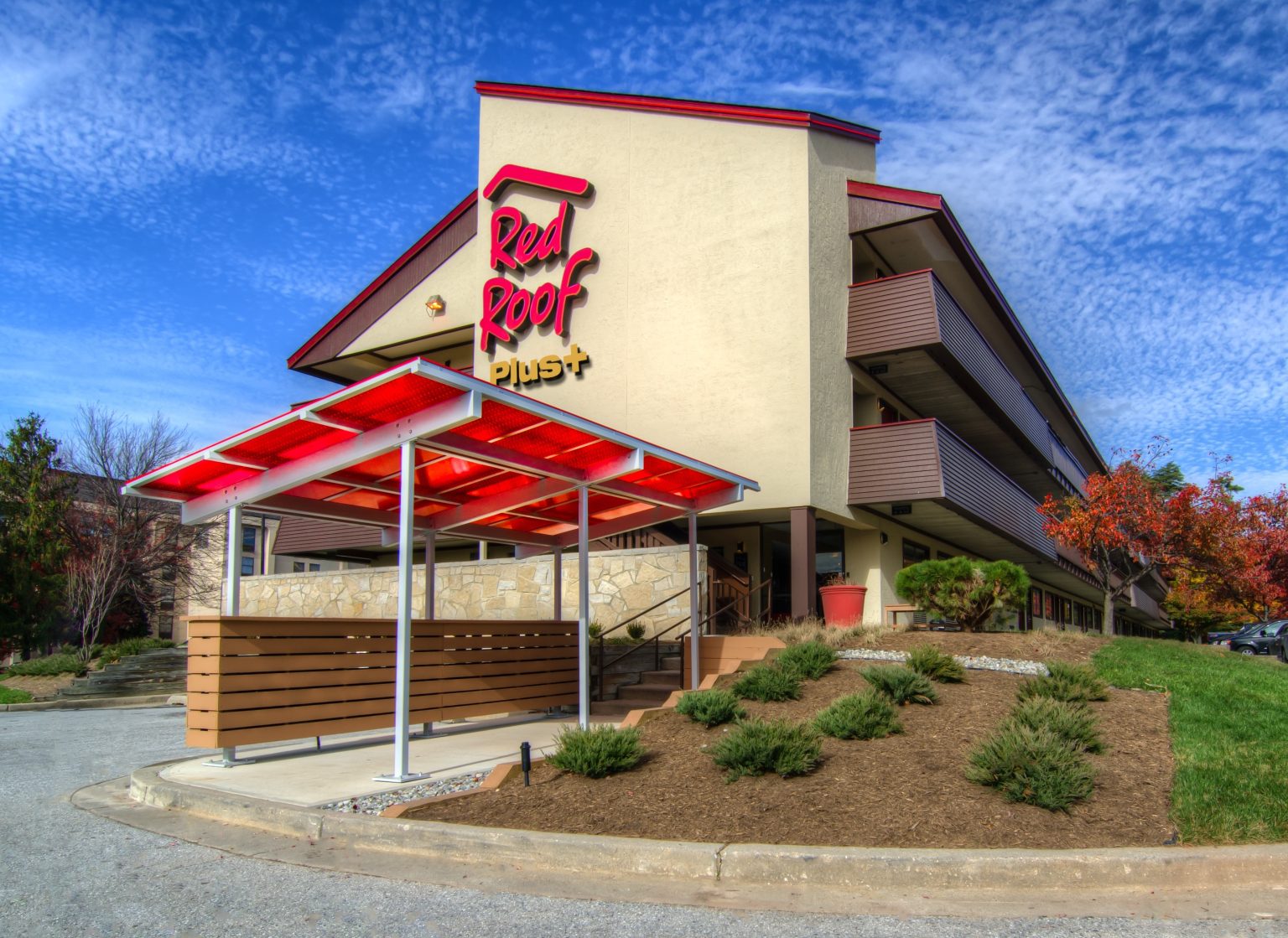 Red Roof Launches SHE in Support for Women