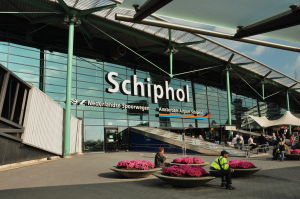 Schiphol Airport Reduced Capacity – How Will It Affect Easter Vacation Plans?