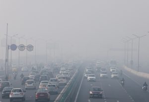 Winter smog blankets South Asian capitals of Dhaka, New Delhi