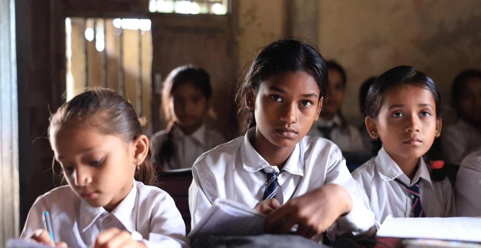 easyJet and UNICEF’s “Every Child Can Fly” Campaign
