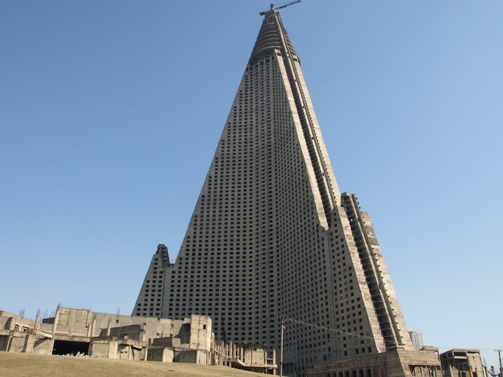 The Largest Abandoned Building Has 105 floors