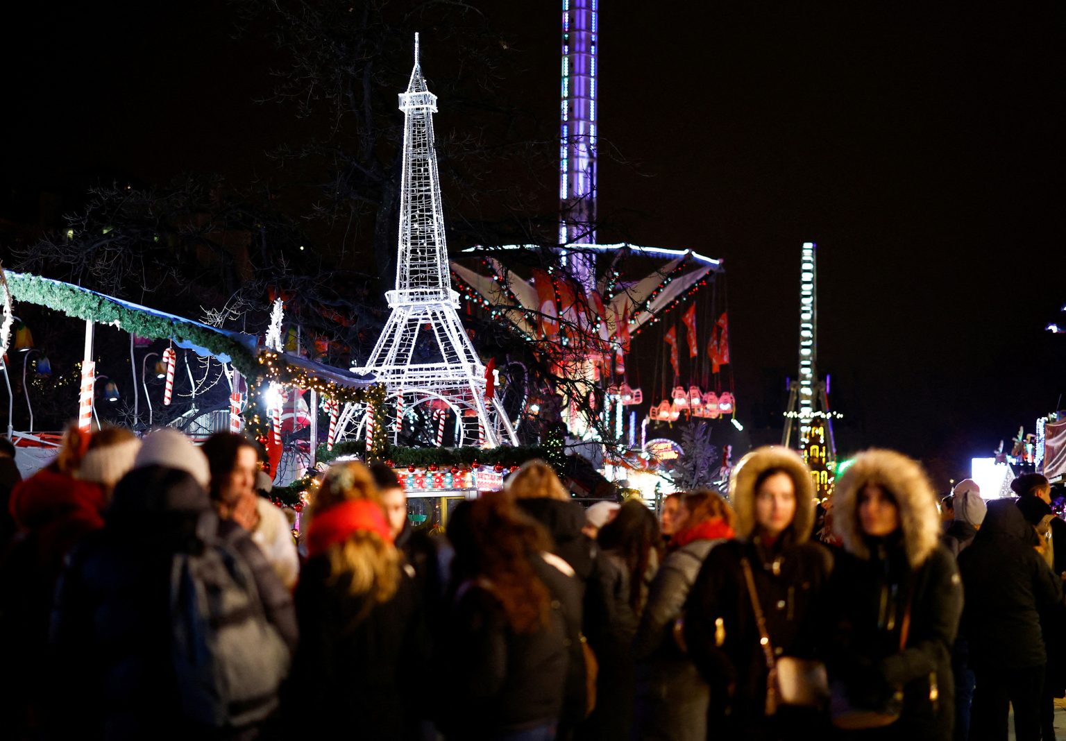 Strike closes Eiffel Tower down on 100th anniversary of creator death