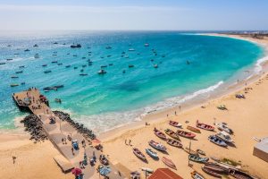 easyJet Unveils 26 New Routes for Summer 2025, Including First Flights to Cape Verde