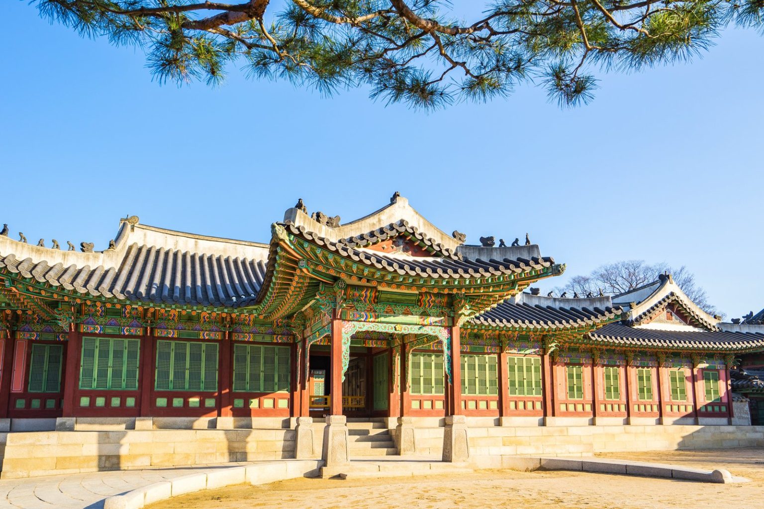 Nighttime Visitors Will Be Able To Explore Seoul’s Grand Palace Again