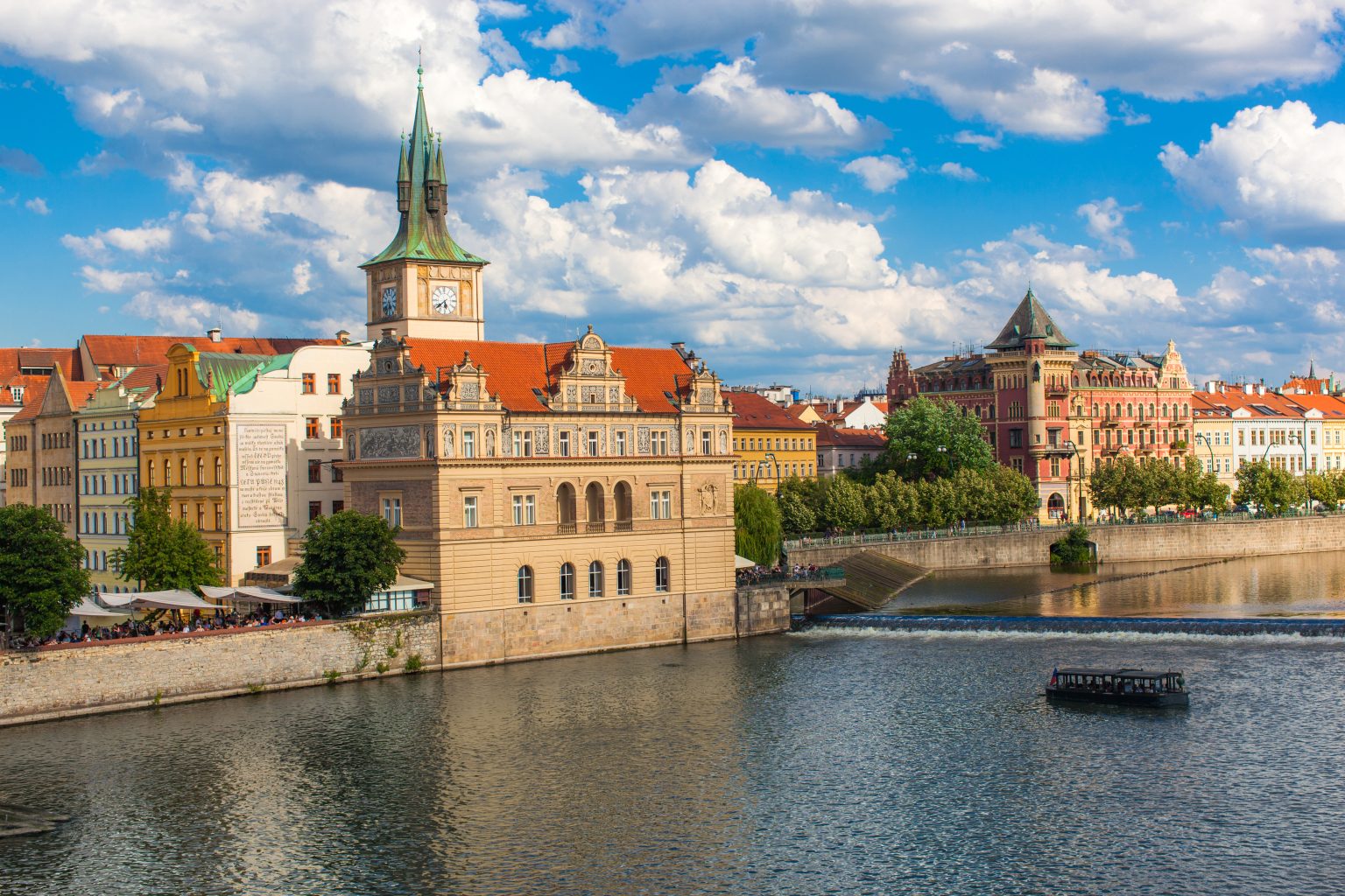 Prague City Tourism Starts a Digital Campaign to Boost Tourism