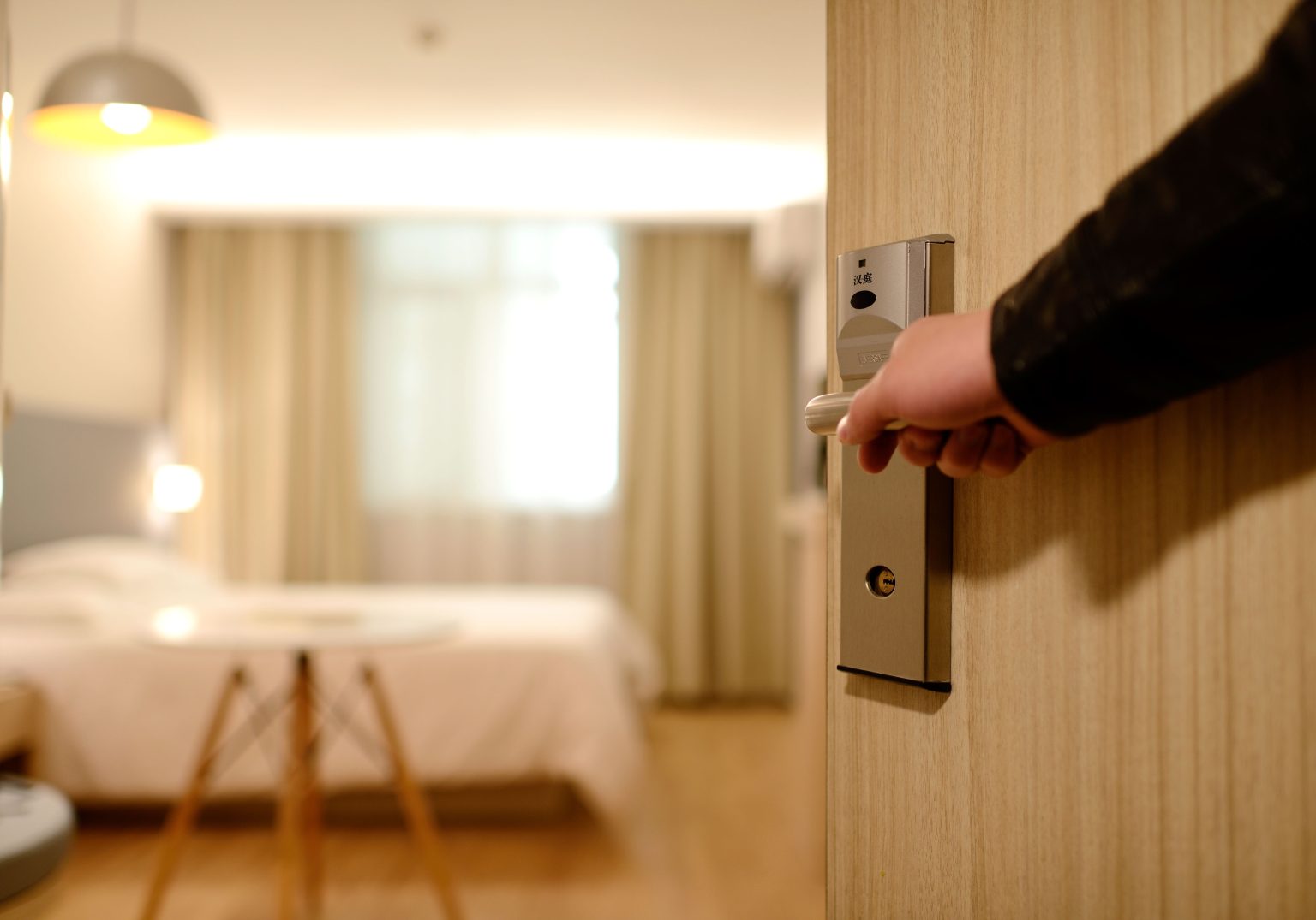 Recession Looms, Yet US Hotel Forecast Stays on the Positive Side