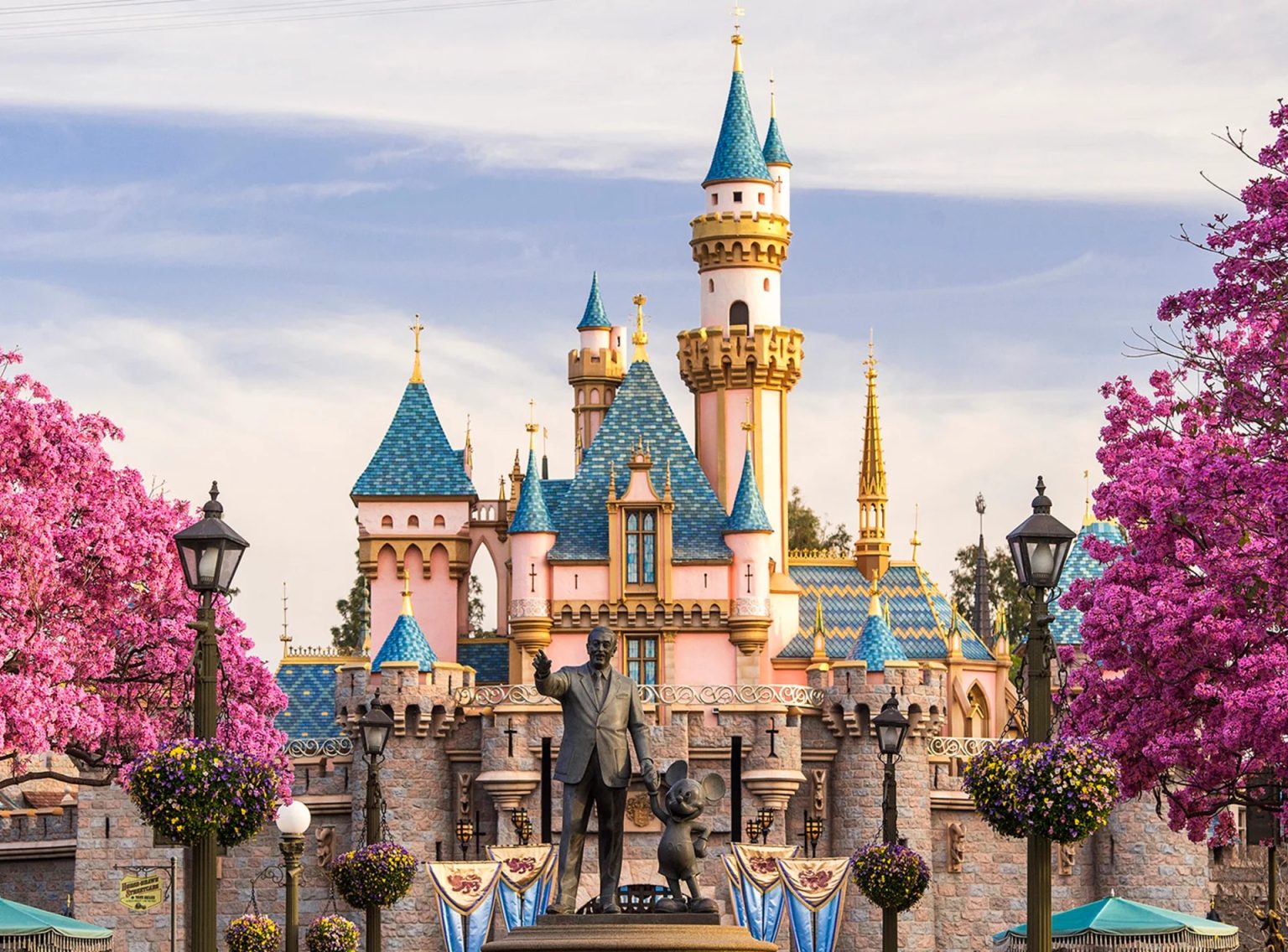 Enjoy Up to 20% Discounts at Select Hotels near Walt Disney World