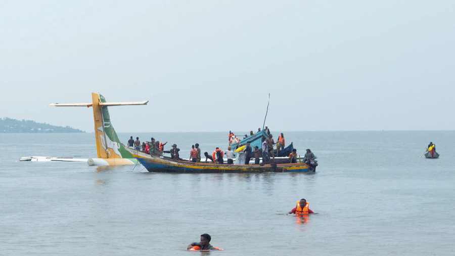 Commercial plane goes down into Lake Victoria