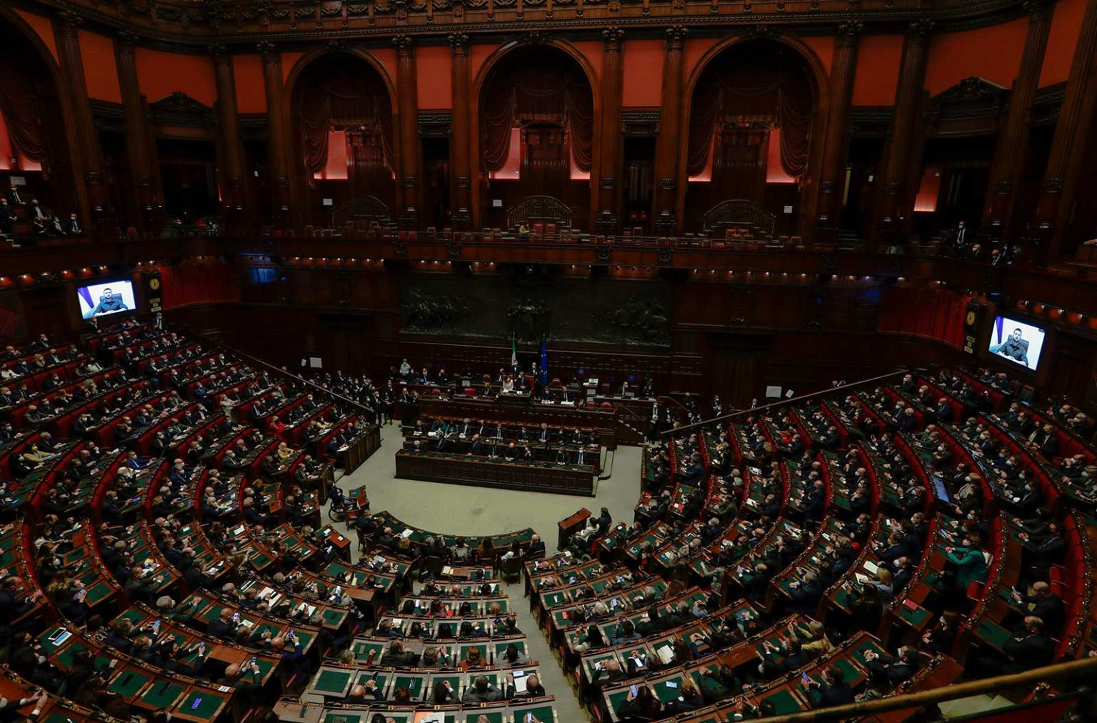 President Zelensky held speech to the Italian Parliament