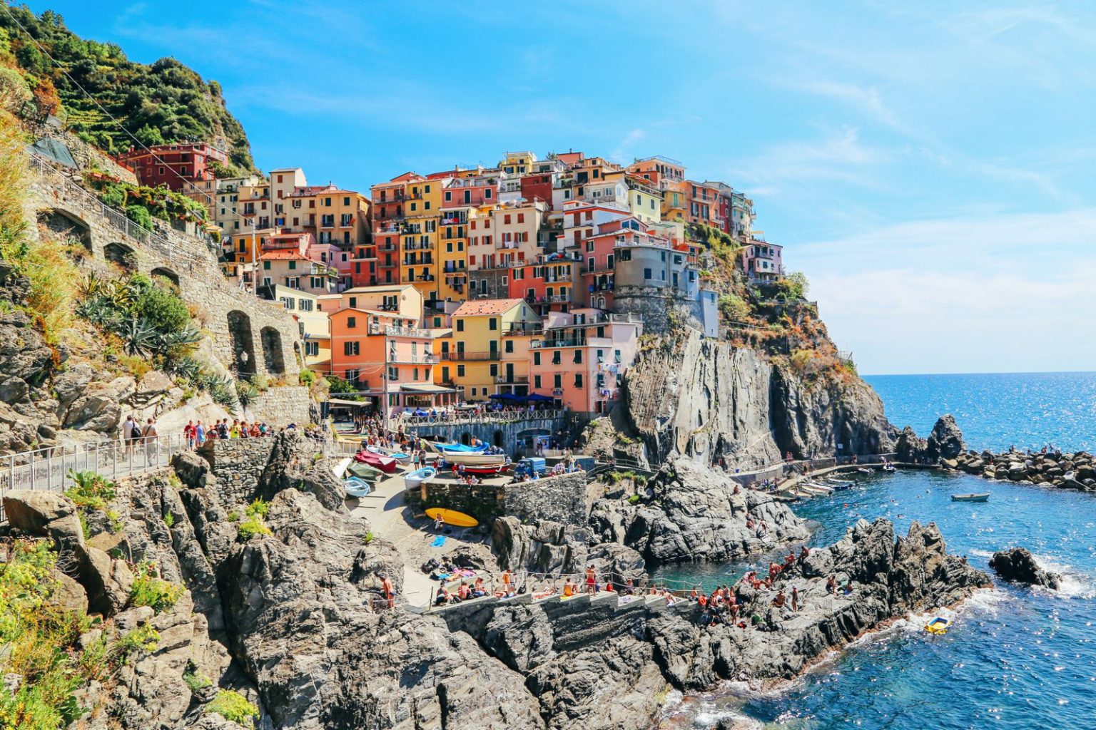 Italy: the large number of tourists causes heavy traffic