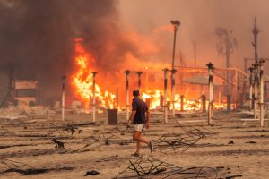 Tourists Evacuated and Heritage Site at Risk as Wildfires Rage in Sicily: Travel Advisory Issued