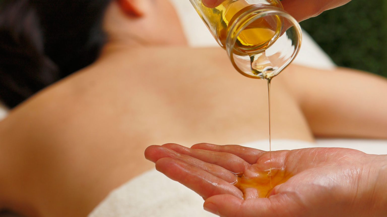 Experience Spring Revival with Meguri Aromatherapy at Four Seasons Hotel Tokyo at Marunouchi