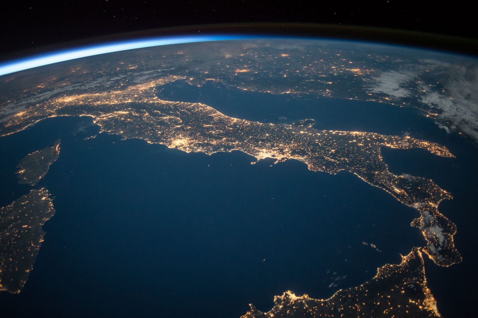 An Indian business plans to bring tourists to the edge of space