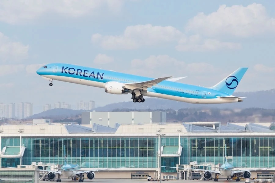 Korean Air Deploys 787-10 on Zurich Route - TravelWires