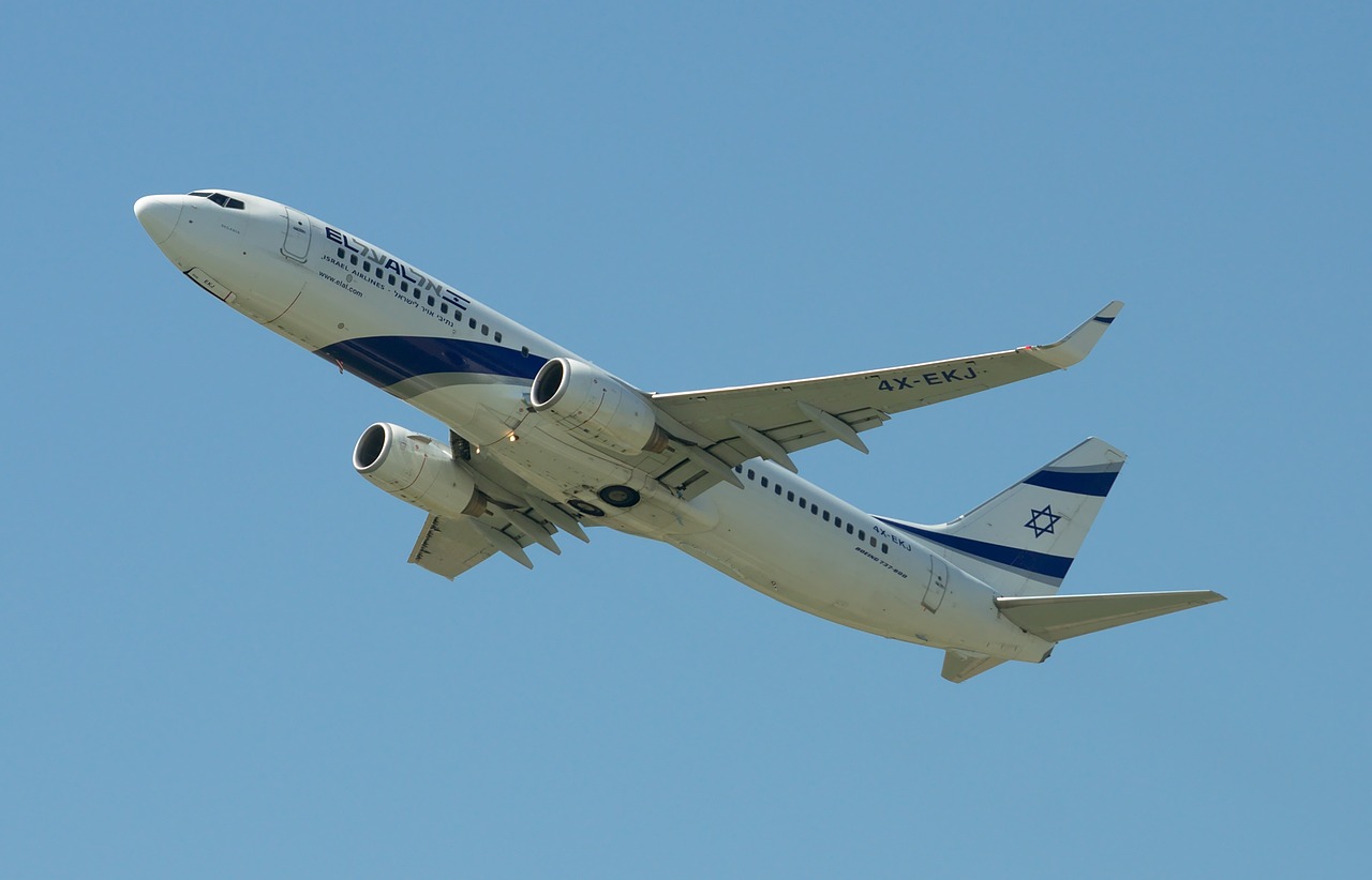 El Al Plane From Thailand to Israel Safely Thwarts Attempted Communication Takeover