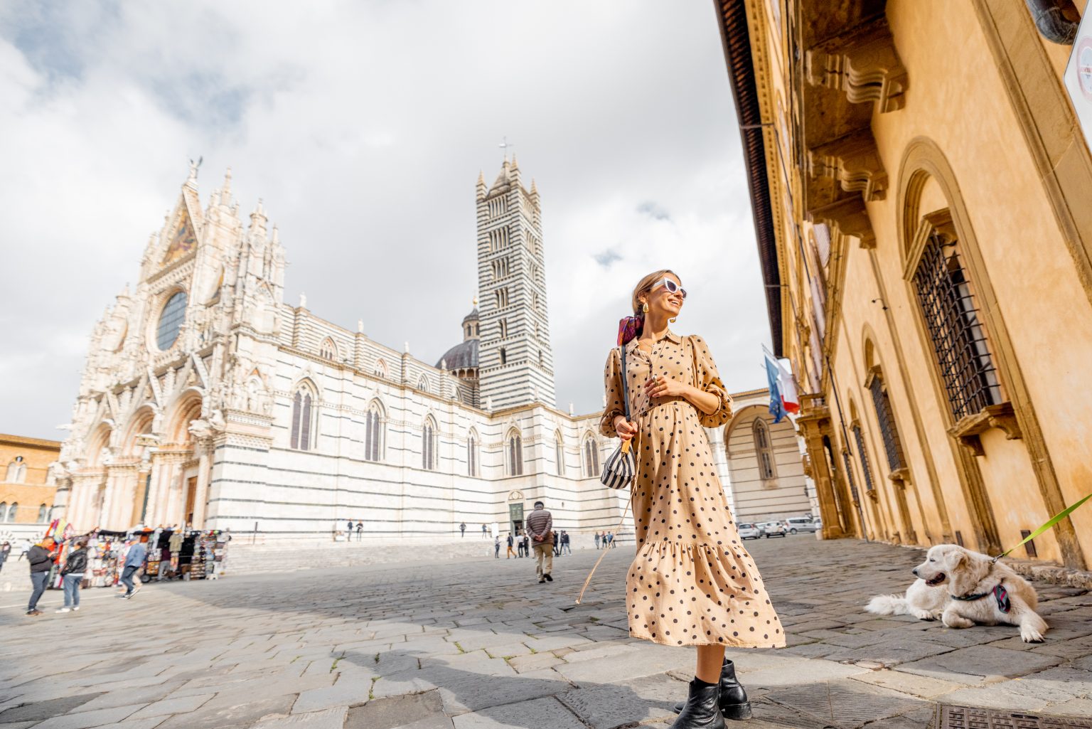 Revenue From Overseas Tourists Is Setting New Highs