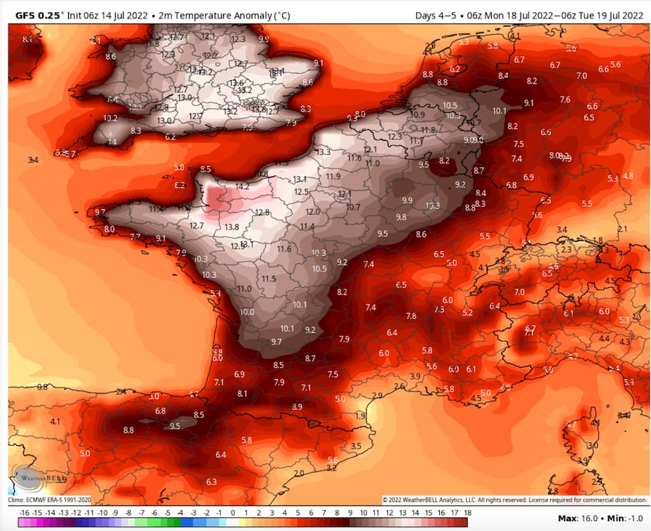 UK gets hot, with steaming 40C (104F) temperatures this week