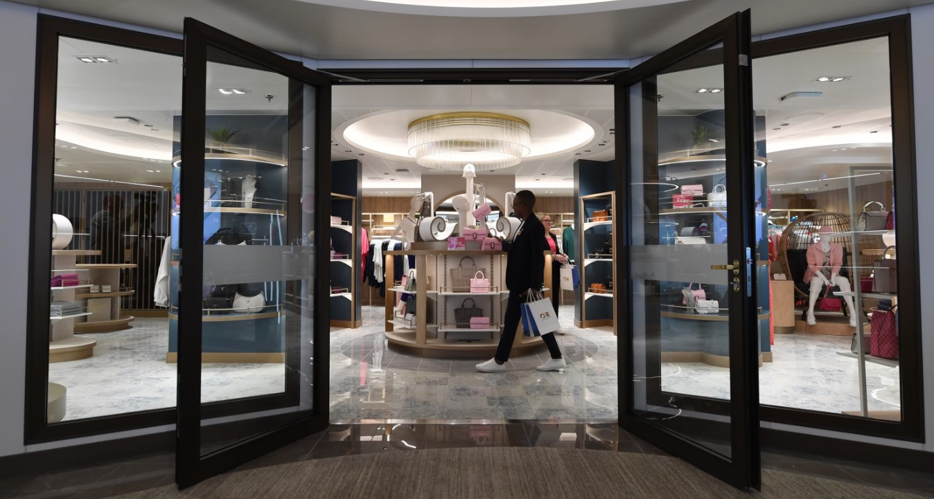 Sun Princess Unveils Premier Shopping Experience with Exclusive Brands and Immersive Retail Spaces