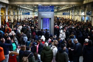 Eurostar services resume as cause of flooded tunnel probed